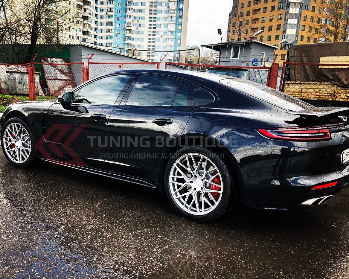 Porsche Panamera на 21" дисках Rohana RFX10 Brushed Titanium фото 1